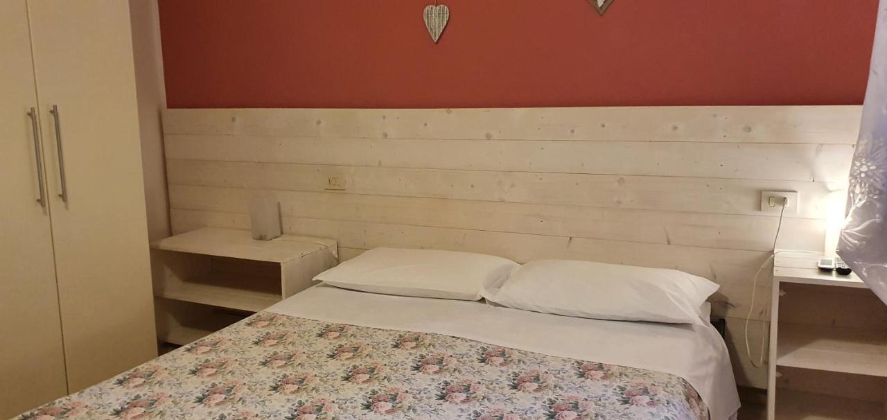 Bed And Breakfast Malo Castiglione di Ravenna Szoba fotó